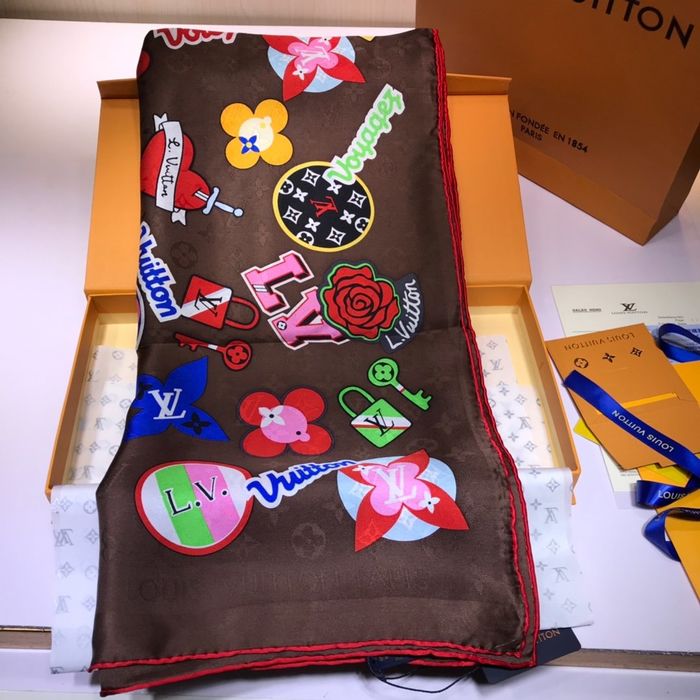 Louis Vuitton Scarf LVS00155